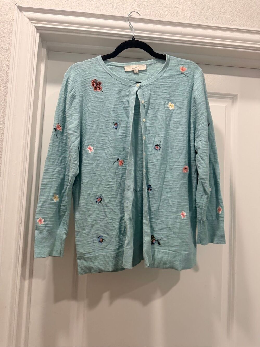 LOFT Light Blue Floral Embroidered Button Front Cardigan Sweater Size Large